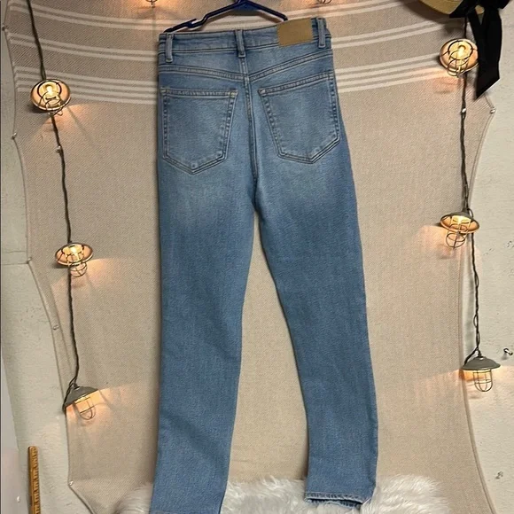 Women's Blue Jeans - Picture 6 of 9